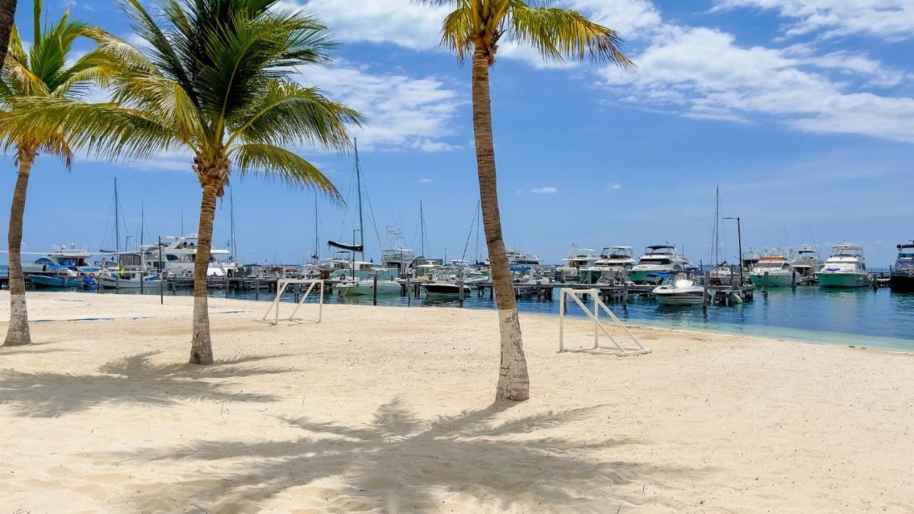 Departamento Primera Linea De Playa Cancún Exterior foto